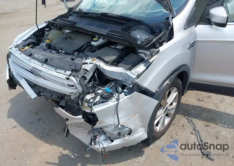 2018 Ford Escape Se из США, поврежденный, VIN 1FMCU0GD9JUC87435